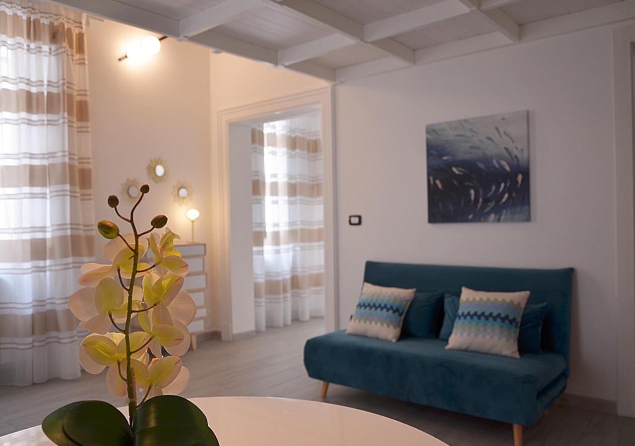 The Court Suites & Spa ตารันโต ภายนอก รูปภาพ
